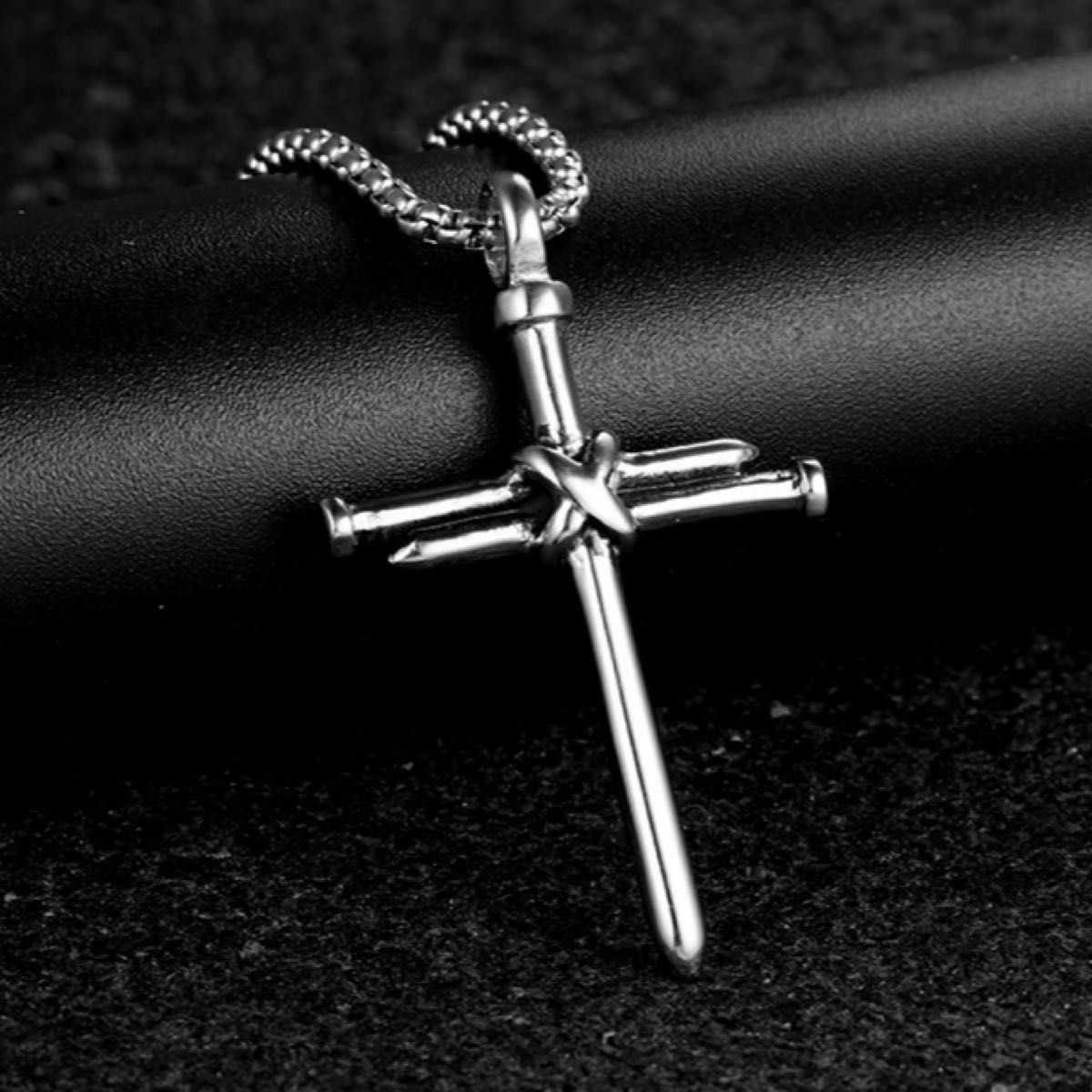 ネックレス 釘 クロス メンズ レディース 十字 十字架 ベネチアン シルバー ペンダント かっこいい デザイン 装飾｜PayPayフリマ