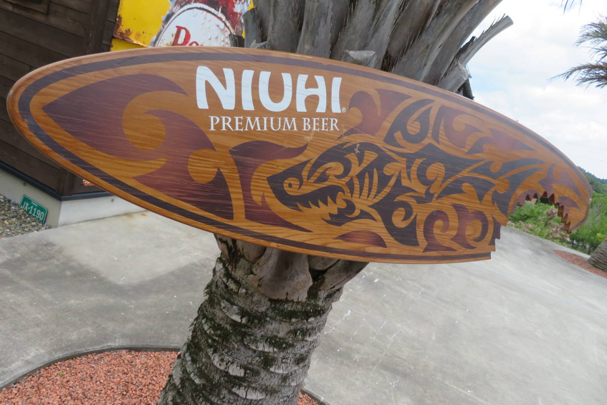 2024新商品 Yahoo!オークション - ヴィンテージ 木製 BEER PREMIUM NIUHI 看板