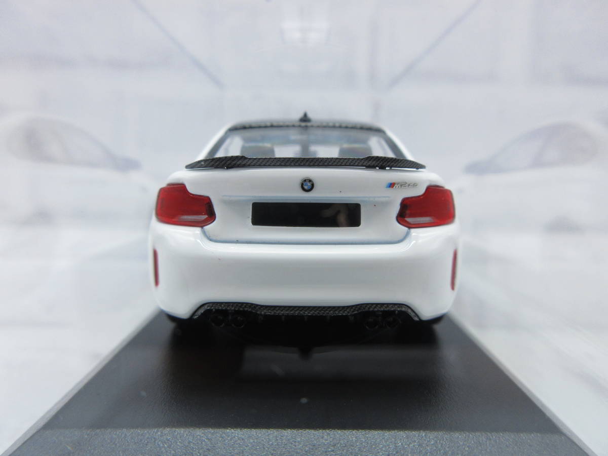 ミニカー　1/43　ミニチャンプス　BMW　M2　CS　2020　アルピンホワイト　ゴールドホイール　モデルカー_画像4