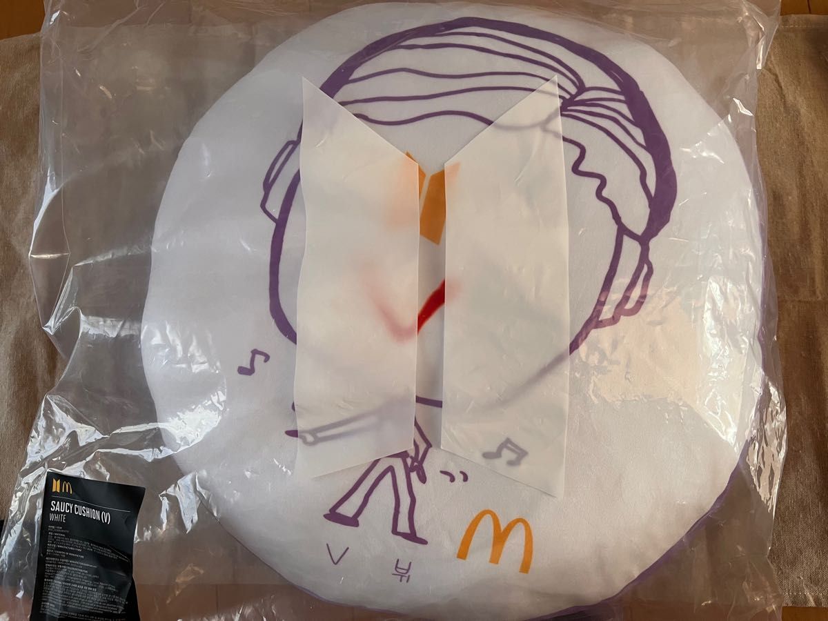BTS V マクドナルドコラボ クッション トレカ付き BTS V マクドナルドコラボ クッション トレカ付き - その他