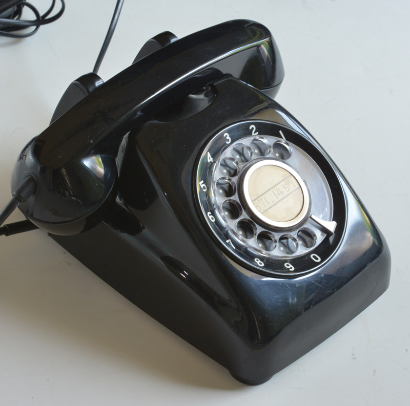  black telephone 600-A1 1967 year 12 month Japan electro- confidence telephone . company Junk [T013]