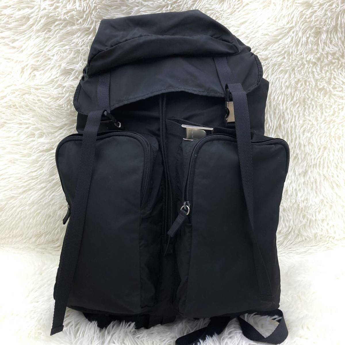 低価HOT PRADA - プラダ バックパック 2vz065 2vz136の通販 by