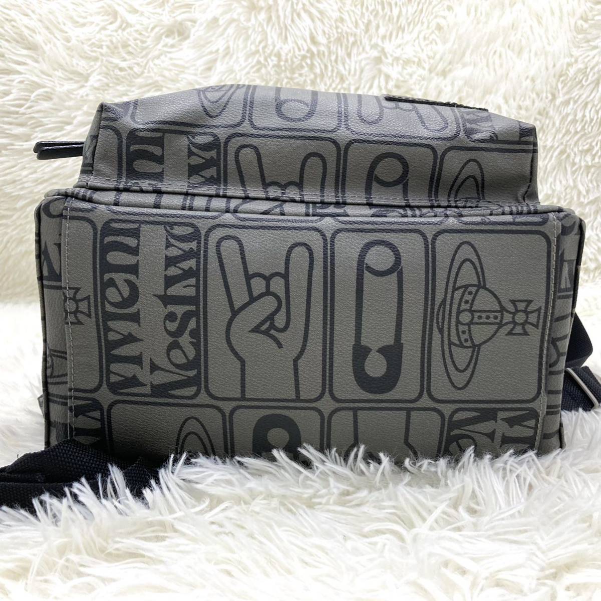 Vivienne Westwood ヴィヴィアンウエストウッド リュック オーブロゴ