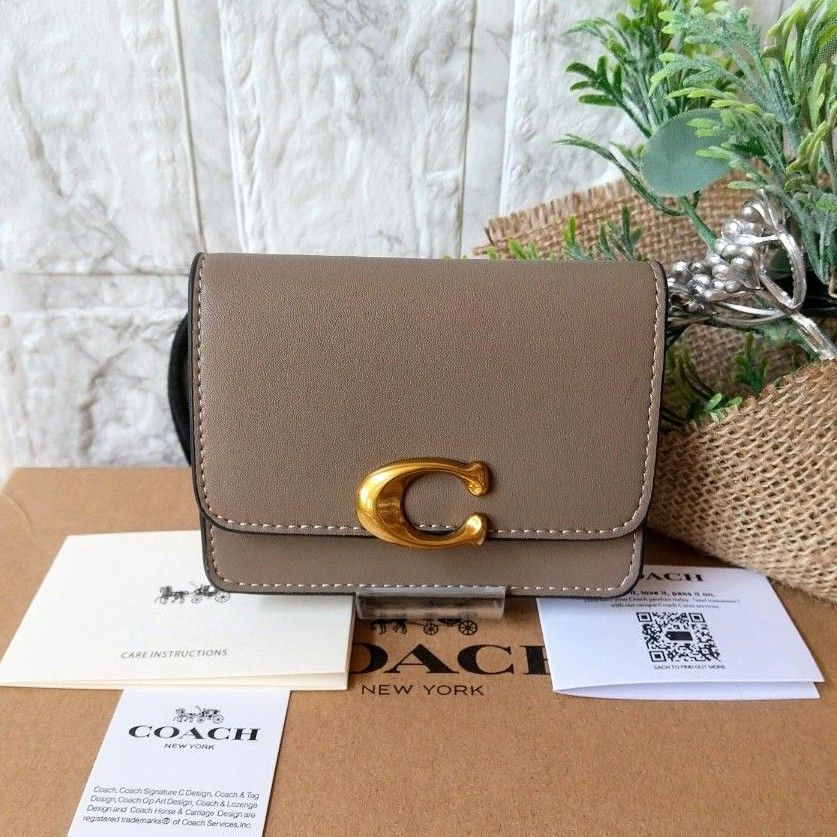最新作新品】COACH コーチ バンディット カードケース 【ブラック