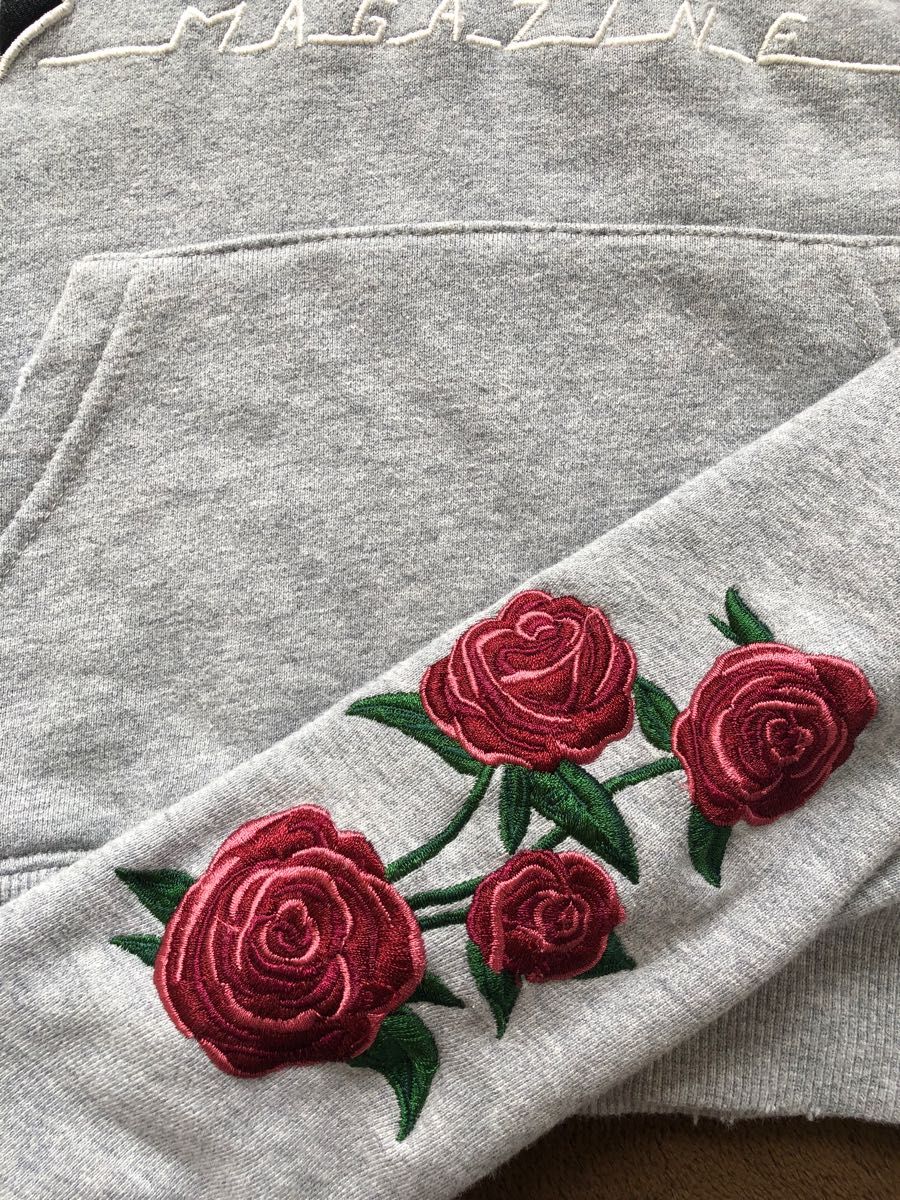 jouetie × THRASHER コラボパーカー