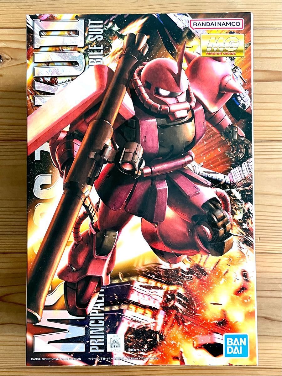 MG 1/100 MS-06S シャア専用ザク ガンダムデカール付 新品