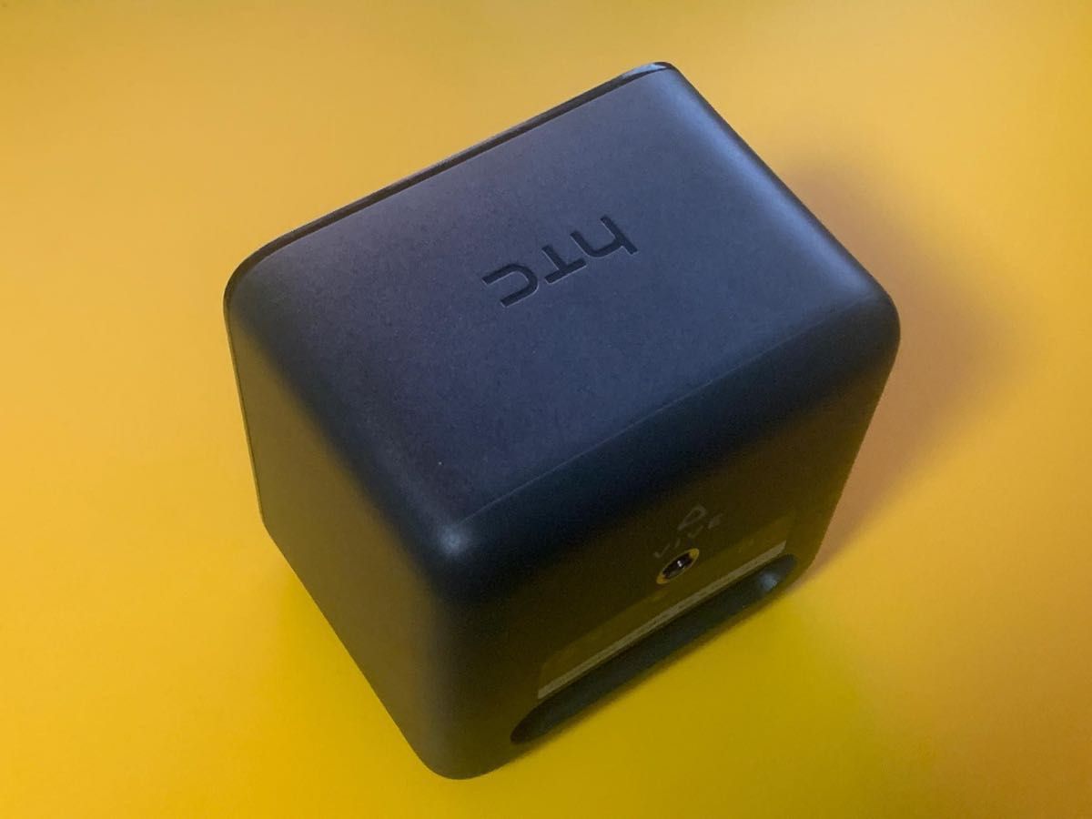 美品 HTC VIVE Base Station 後期型 1 0 #B|PayPayフリマ