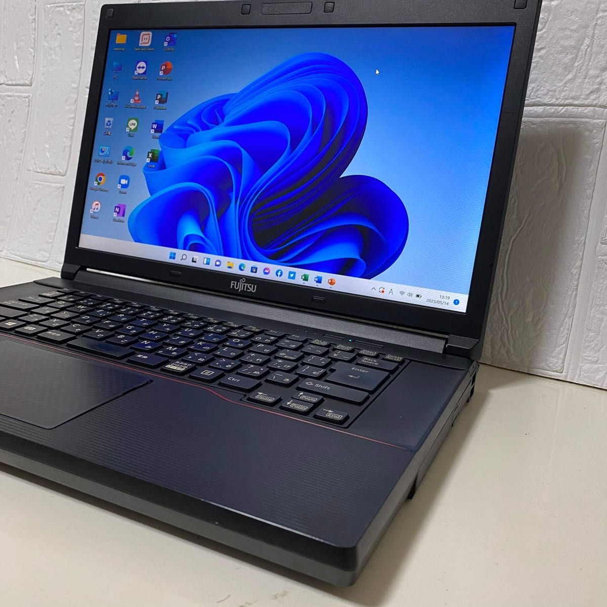 Windows11 オフィス付き SSD 128GB FUJITSUノートパソコン おすすめ