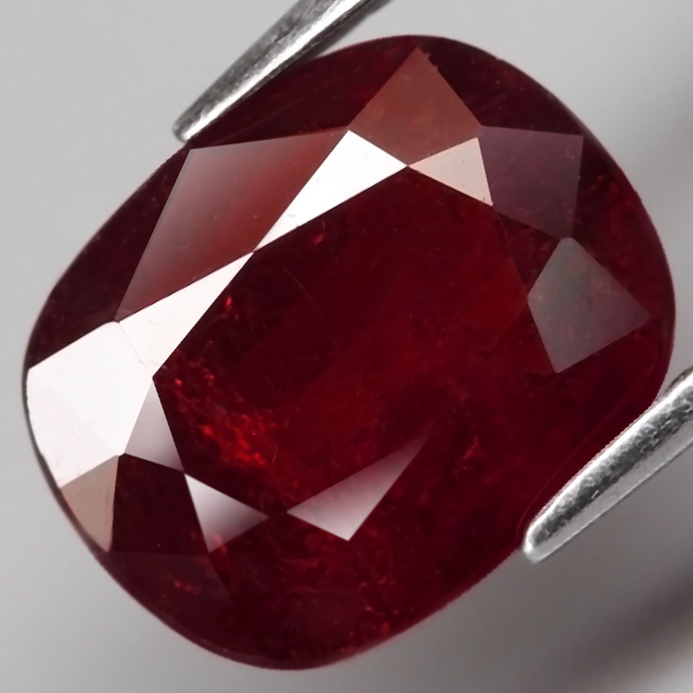 本当に信頼出来る店 ツァボライト グリーンガーネット2.080ct くき ルース ガーネット