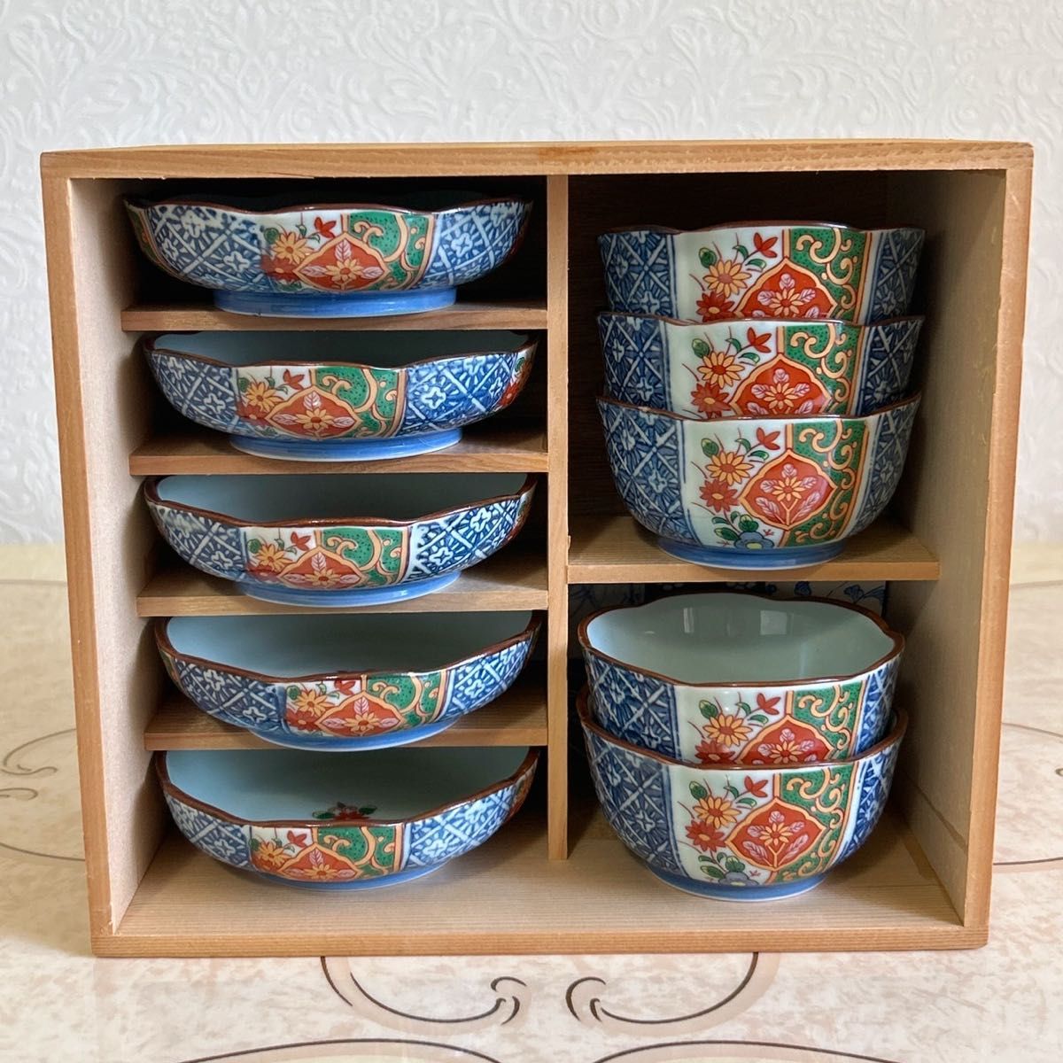 有田焼 西峰窯 皿 小鉢揃 10枚セット 和食器 古伊万里 色絵 金彩 有田焼 西峰窯 皿 小鉢揃 10枚セット 和食器 古伊万里 色絵 金彩