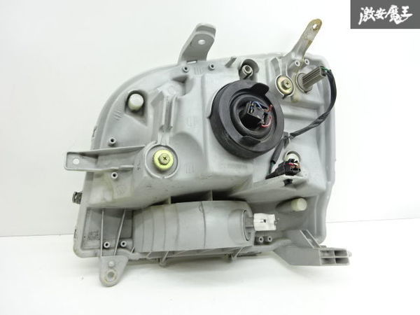 ダイハツ 純正 L150S L160S ムーブ ハロゲン ヘッドライト ヘッドランプ 右 右側 運転席側 STANLEY P2805 割れ無し 即納 棚15-1_画像8