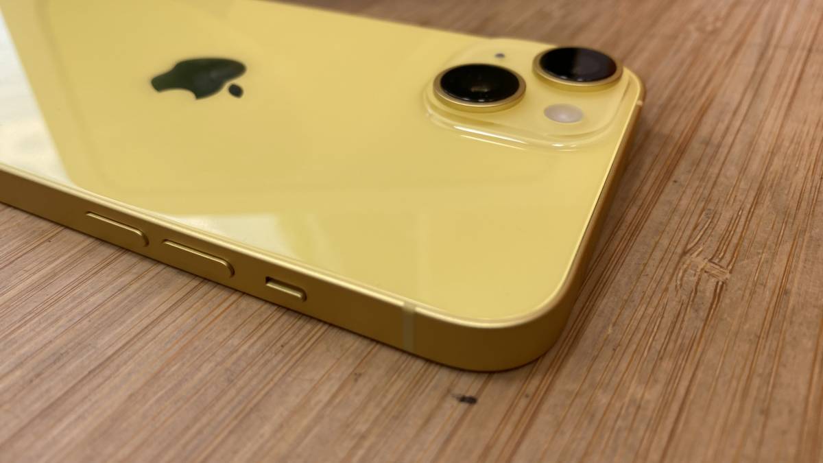 新品 iPhone14 128GB docomo イエロー SIMフリー | normanhubbard.com
