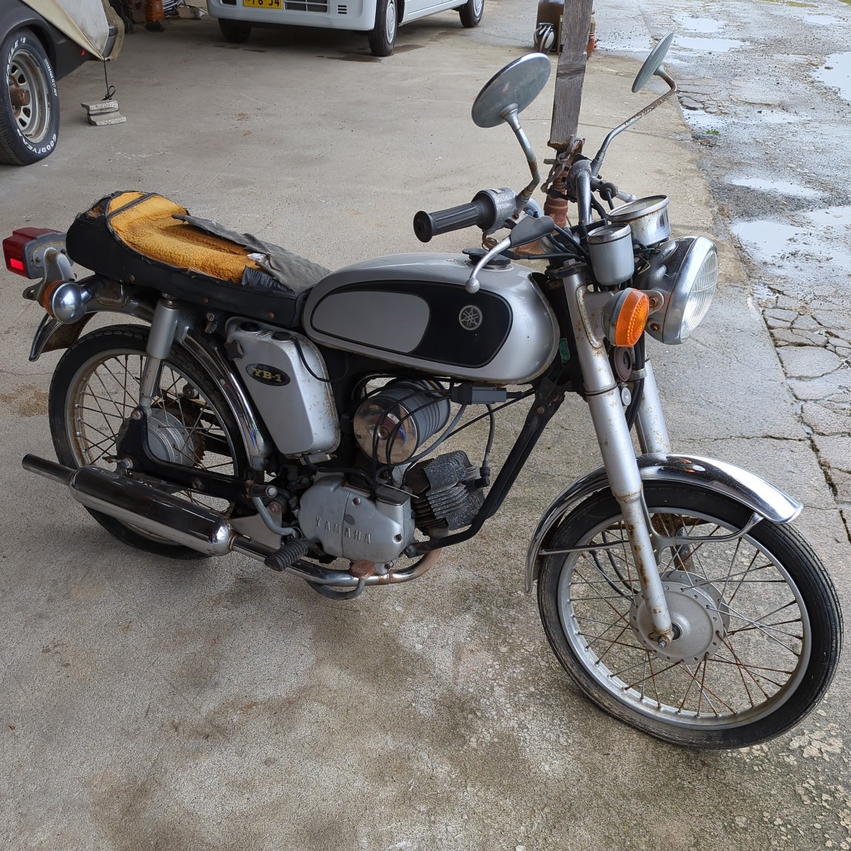 YB-1 部品取り車 レストアベース 現状 | normanhubbard.com