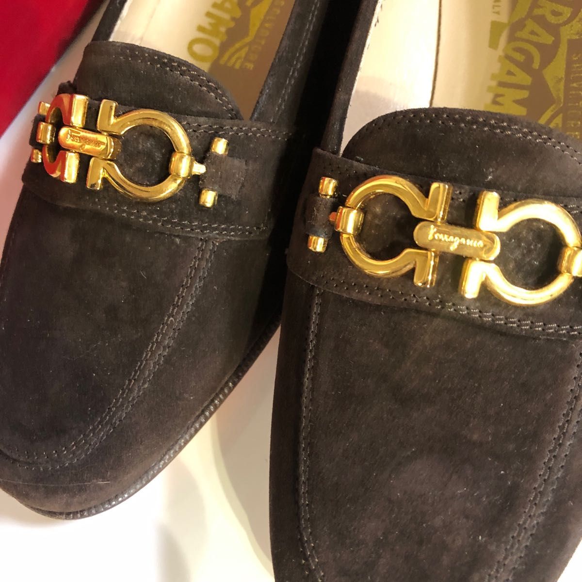 サルヴァトーレフェラガモのローファー Salvatore Ferragamo|Yahoo