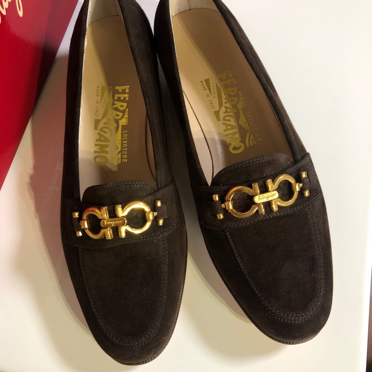 サルヴァトーレフェラガモのローファー Salvatore Ferragamo|Yahoo