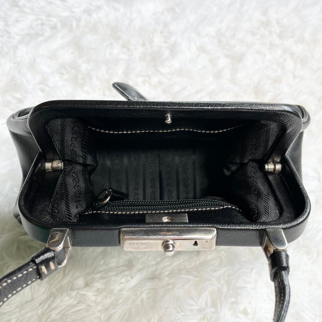 極美品 PRADA プラダ がま口 ALLレザー ブラック 鍵付 ギャラ付
