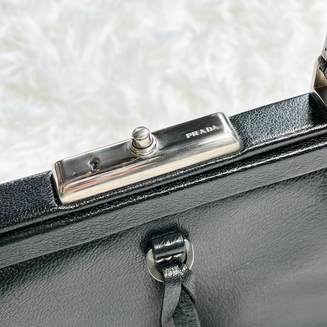 極美品 PRADA プラダ がま口 ALLレザー ブラック 鍵付 ギャラ付