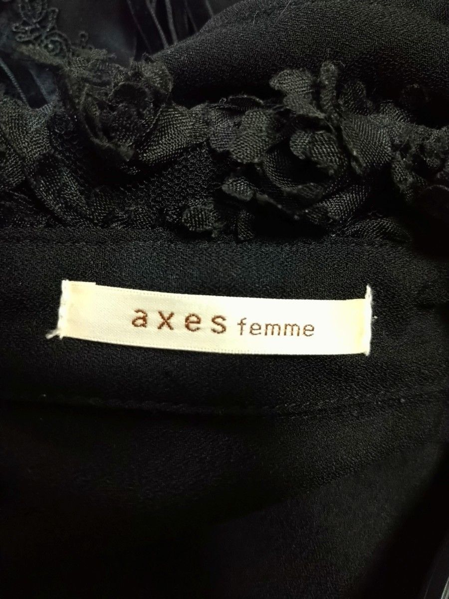 L0521 axes femme　アクシーズファム　黒　ブラウス　レース　フリル