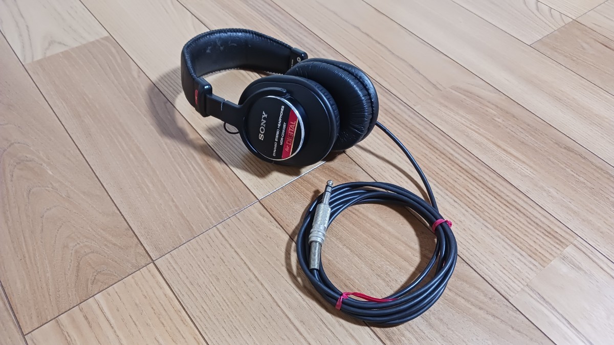 爆売りセール開催中！】 SONY MDR-CD900ST ソニー モニターヘッドホン