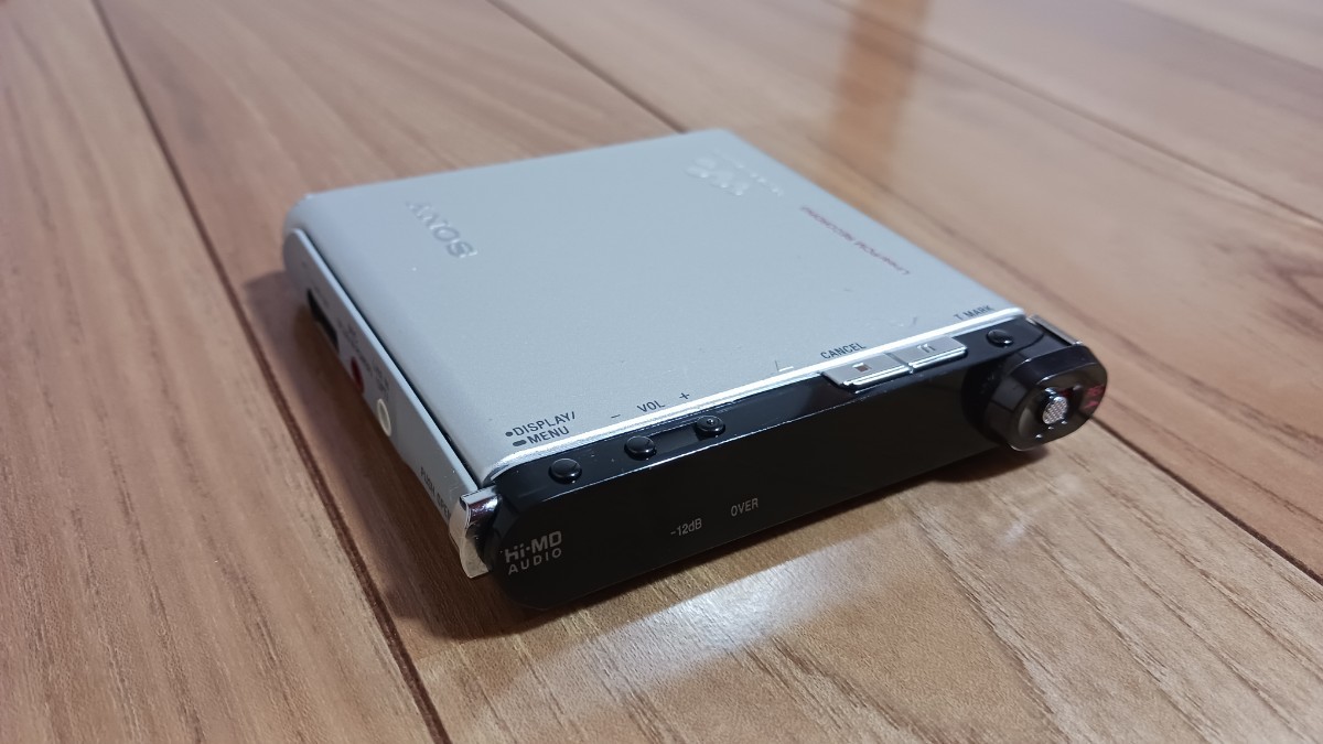 ☆美品☆ SONY Hi-MD WALKMAN MZ-RH1 ソニー ウォークマン MD