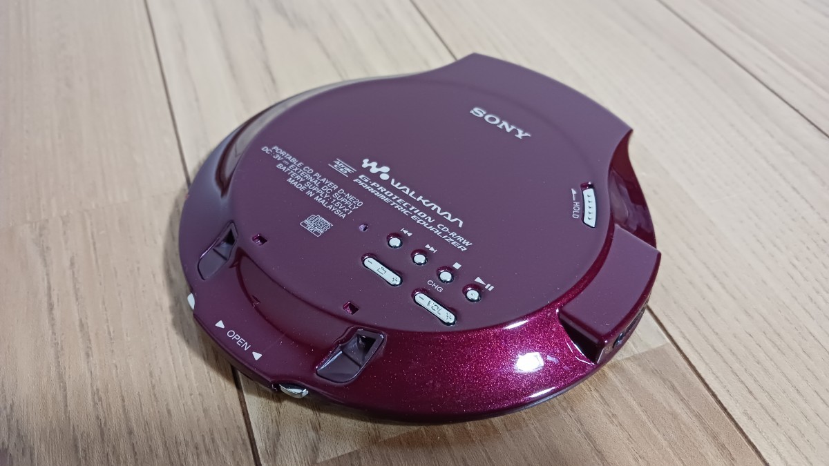 ☆美品☆ 希少 赤 SONY D-NE20 CDウォークマン WALKMAN ポータブルCD