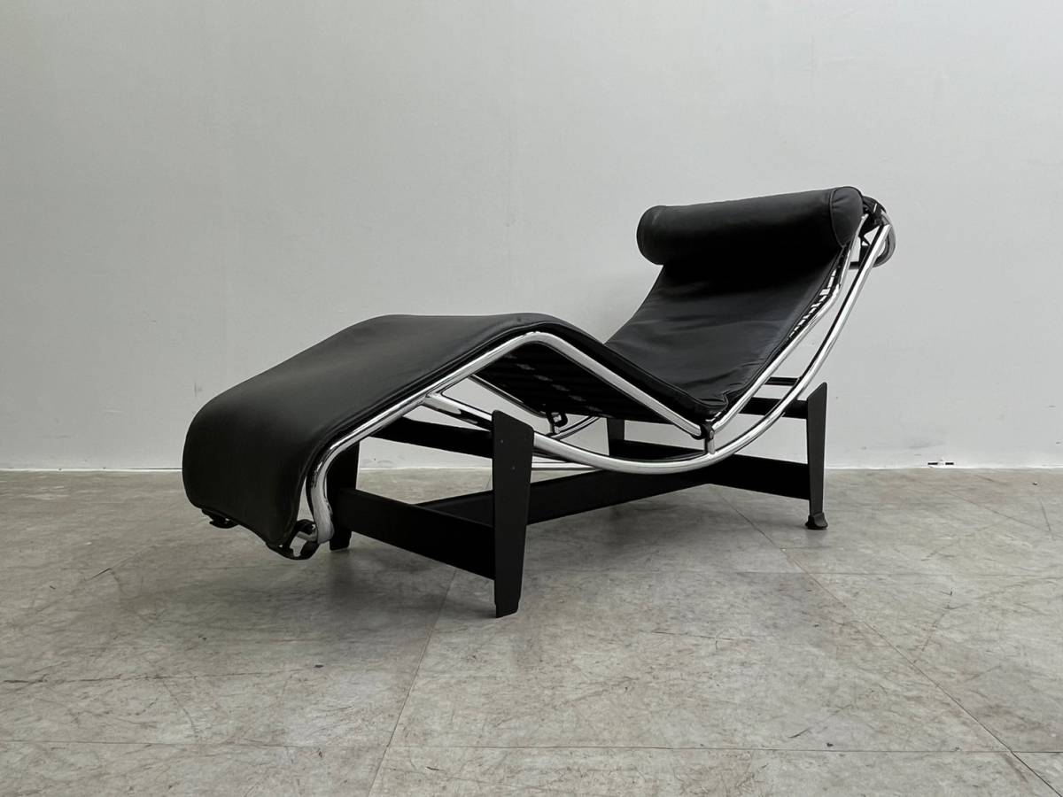 T3186☆展示品☆IDC大塚☆LC4☆シェーズロング☆本革☆1人掛けソファ