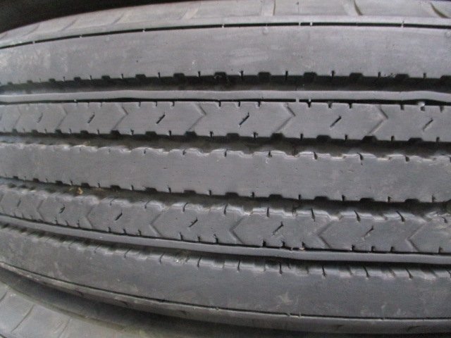 SR1995☆中古LT サマー 225/80R17.5 123/122L 夏4本価格！DUNLOP SP330L 法人宛/営業所止め送料無料_画像4