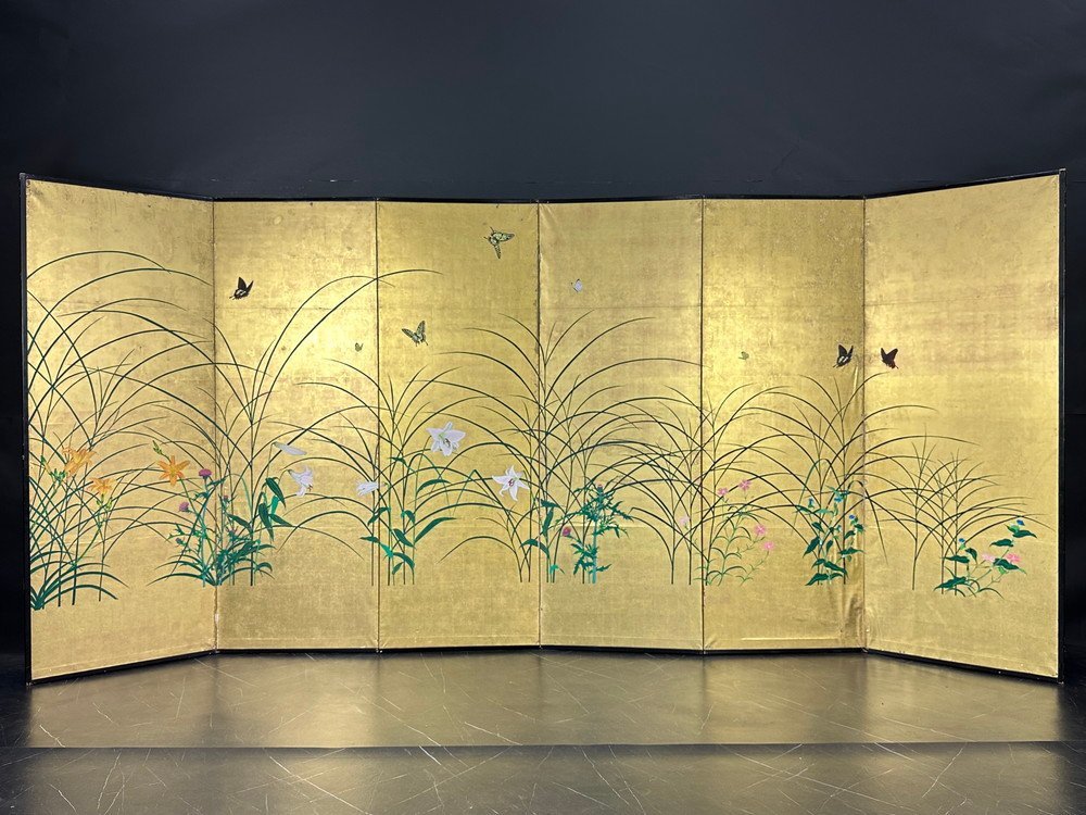 Yahoo!オークション - 【都屋】42i 金台肉筆 四季花蝶図 屏風 高 Yahoo!オークション - 【都屋】42i 金台肉筆 四季花蝶図 屏風 高