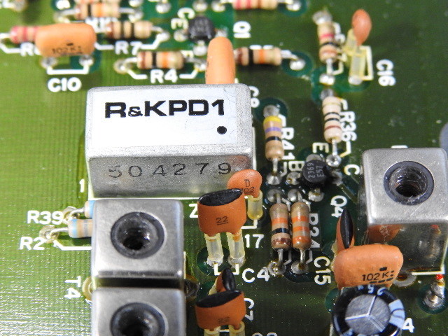 【HPマイクロ波】　Anritsu Frequency Synthesizer取外し 部品取り基板(その6) AUX基板/R&KM8,PD1,CA3240E,NEC2SA603,2SC943他 ジャンク品_画像7
