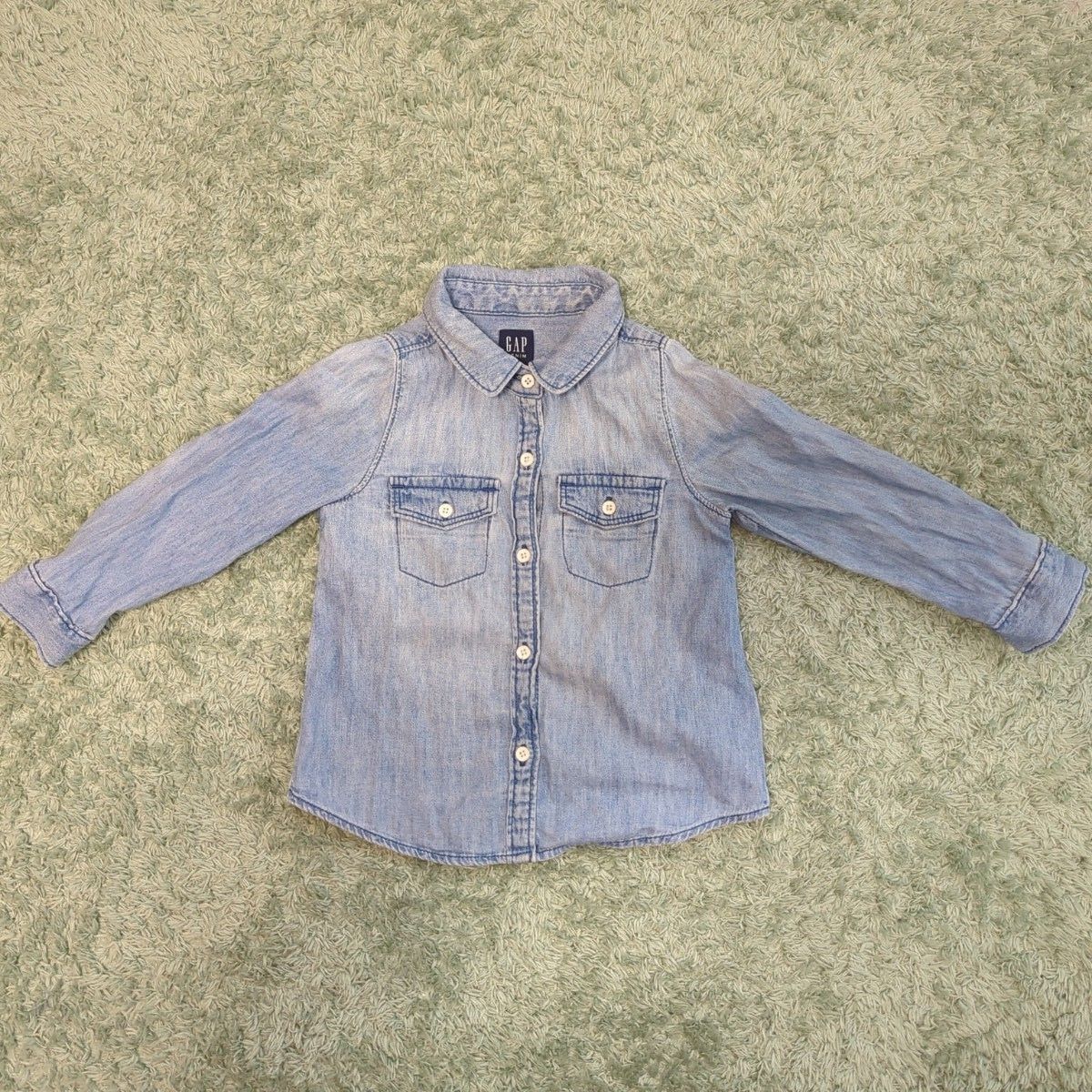 GAP デニムシャツ 95cm 長袖シャツ ダンガリーシャツ|PayPayフリマ GAPキッズ デニム風シャツ