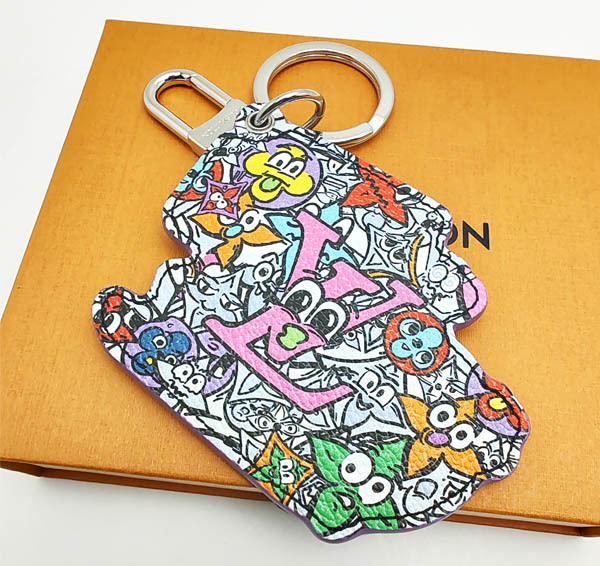 [ new goods ] Louis Vuitton porutokre* monogram comics bag charm key holder MP3456