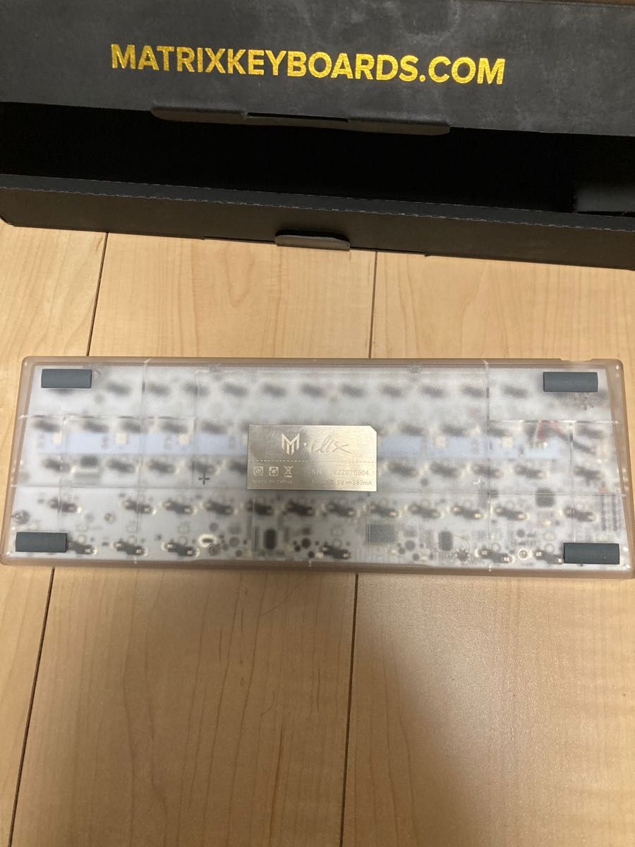 美品 2 Matrix Keyboards Clix ゲーミングキーボード 銀軸|Yahoo