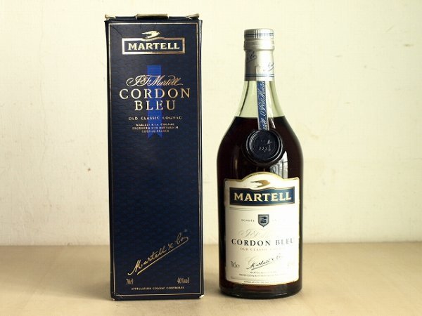 未開栓「MARTELL CORDON BLEU」マーテル コルドンブルー 700ml 40% ブランデー 化粧箱付き 古酒 