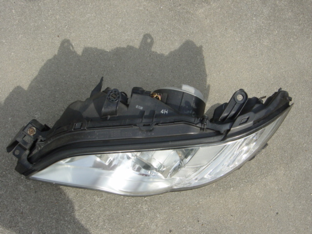 レガシィ後期 BP5 BL5 BP9 HID キセノン ヘッドライト ヘッドランプ 100-20952 左・助手席側（レガシー、レガシイ）_画像2