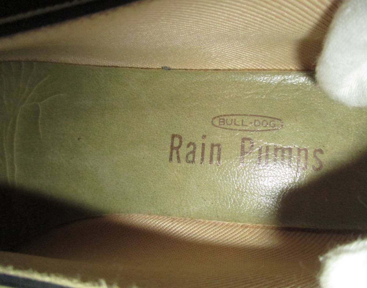  secondhand goods rain for shoes Rain Pumps BULL-DOG made in Japan 23cm width maximum approximately 7.5cm shoes cord . aged deterioration. attrition equipped 