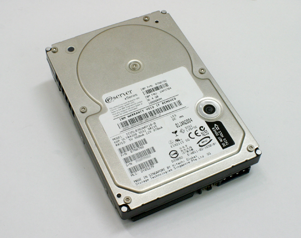 上品】 IBM DNES-318350 18GB Ultra2 SCSI SCA 7200rpm 新品 SCSI