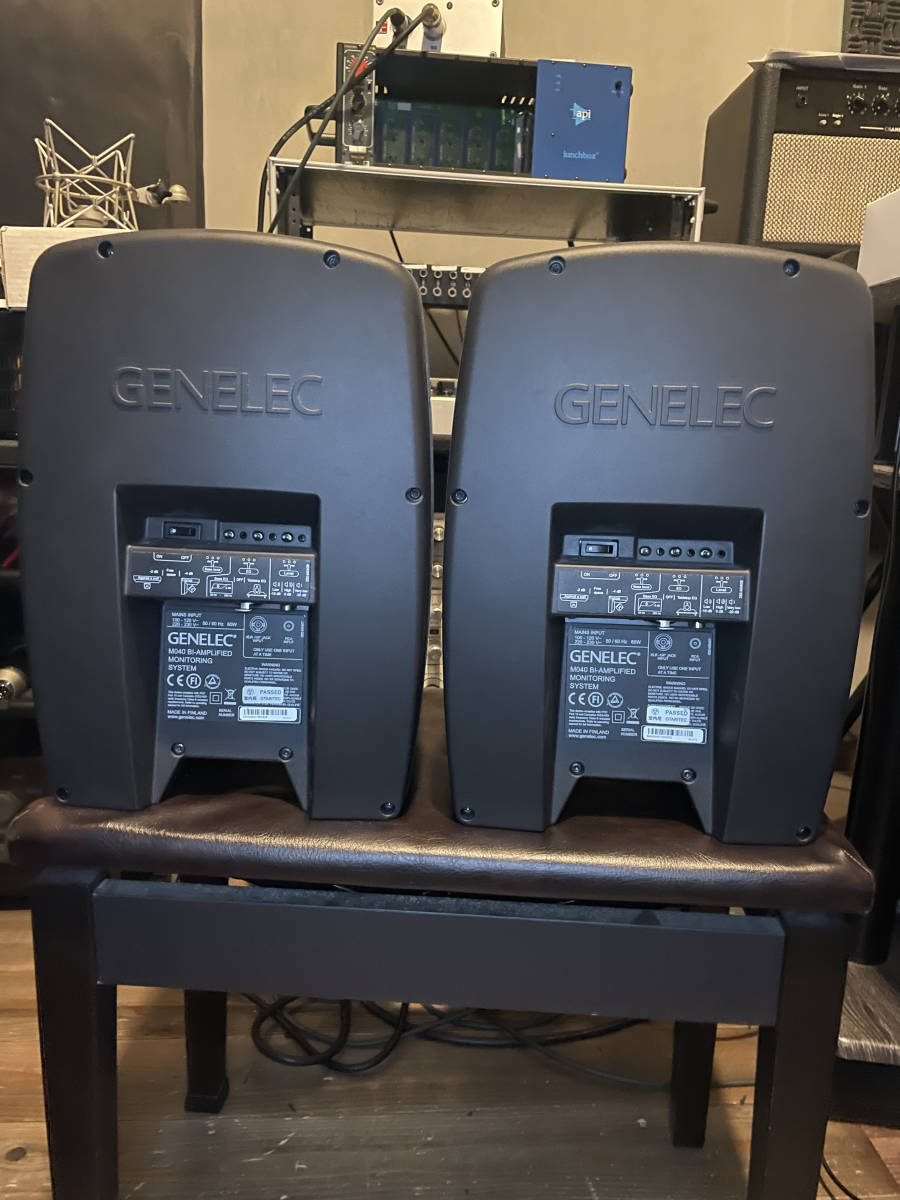 GENELEC【M040】(ジェネリック)スタジオモニタースピーカーシリアル連