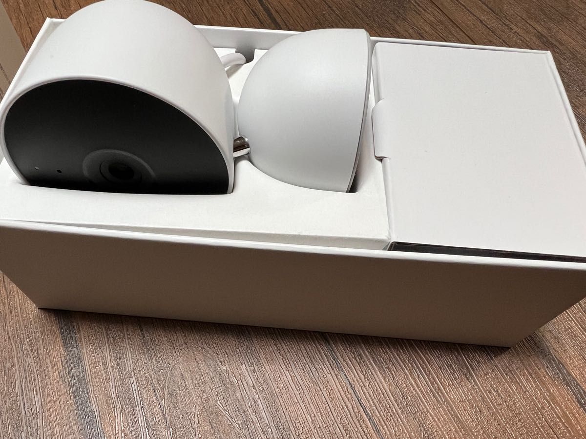 【美品】Google Nest Cam屋内用/電源アダプター式 GA01998-JP ホワイト ネストカム