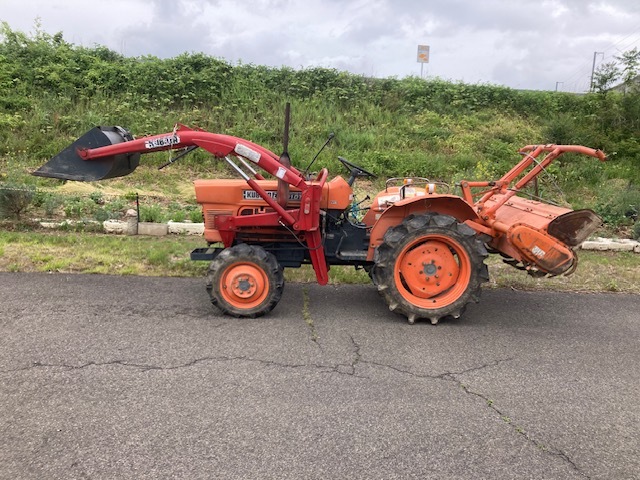 ☆クボタ トラクター ローダー 4WD☆ www.fujiwarafarm.jp