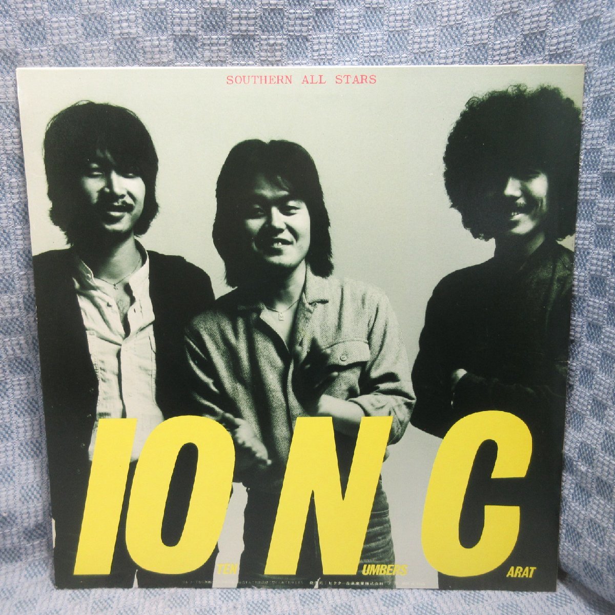 VA309●6042/サザンオールスターズ「10TEN ナンバーズ・からっと」LP(アナログ盤)_画像2