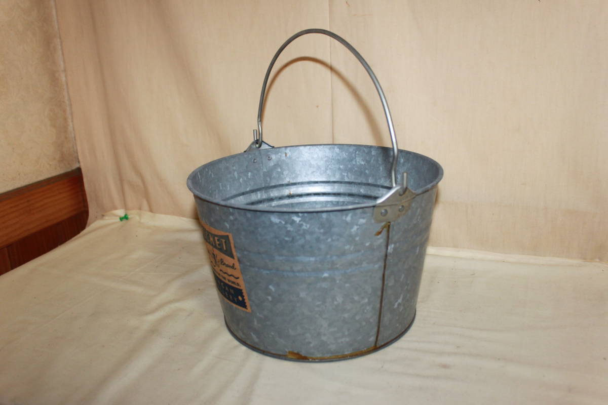  keep hand attaching tin plate bucket old tool interior pot cover gardening bucket tin plate 