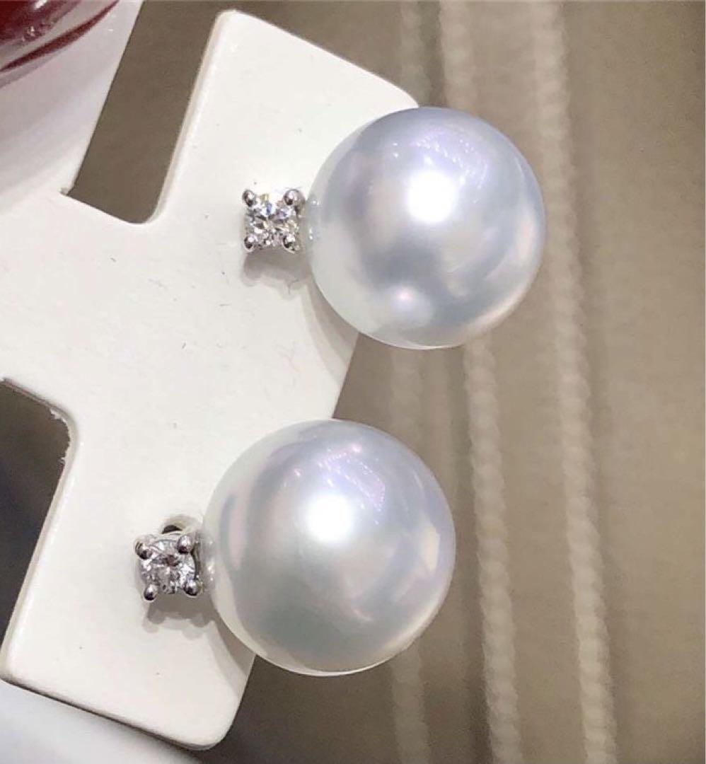 K18WG white gold White Butterfly pearl white pearl earrings stud earrings 18 gold 18k