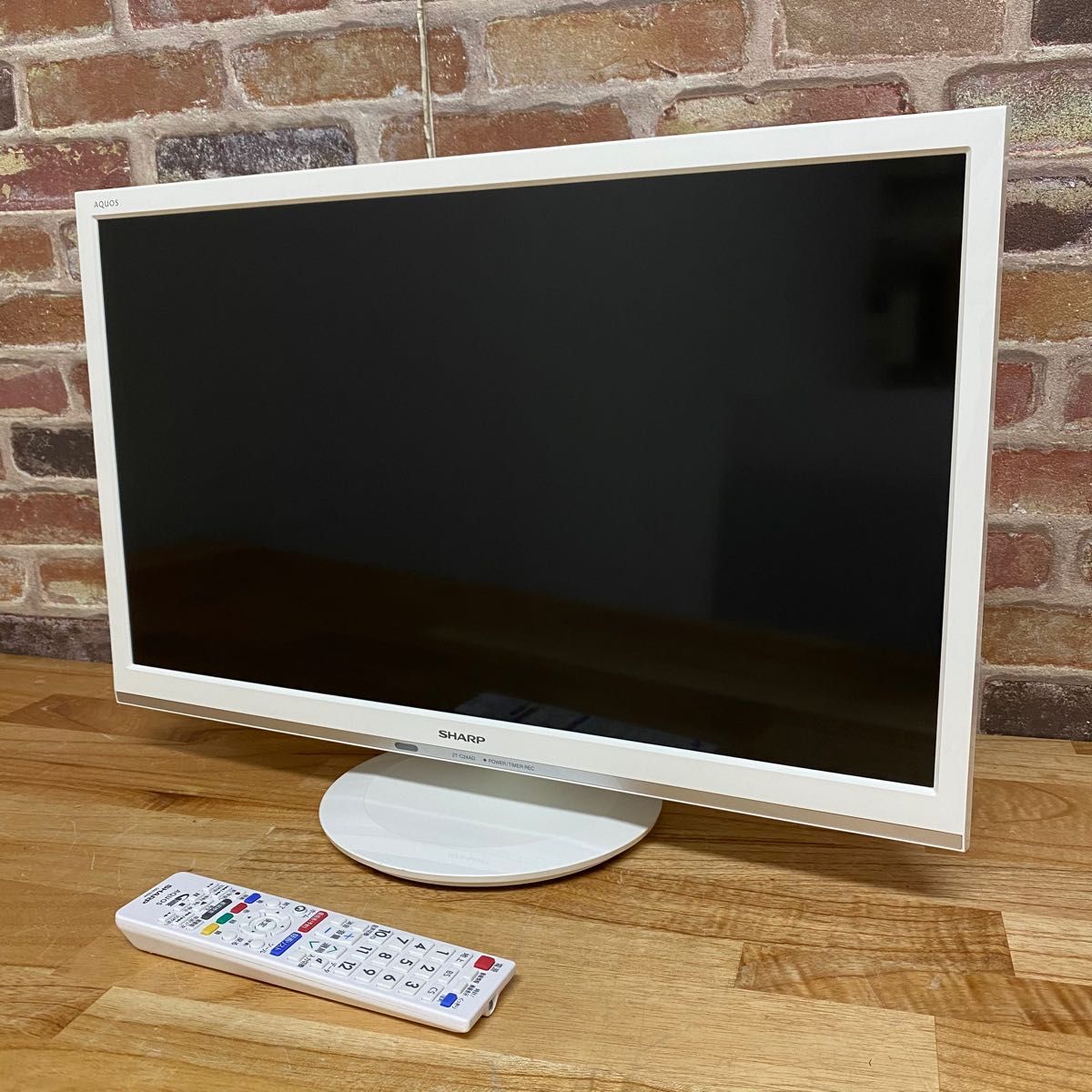 シャープ 24V型 液晶 テレビ AQUOS LC-24P5 ハイビジョン 外付HDD 裏番組録画対応 ホワイト2018年モデル