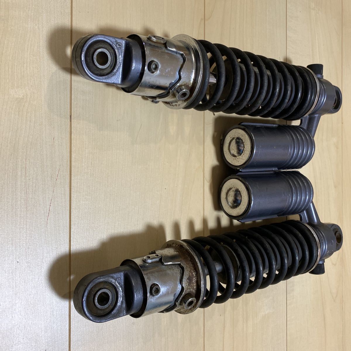ゼファー400 リアショック リアサスペンション | normanhubbard.com