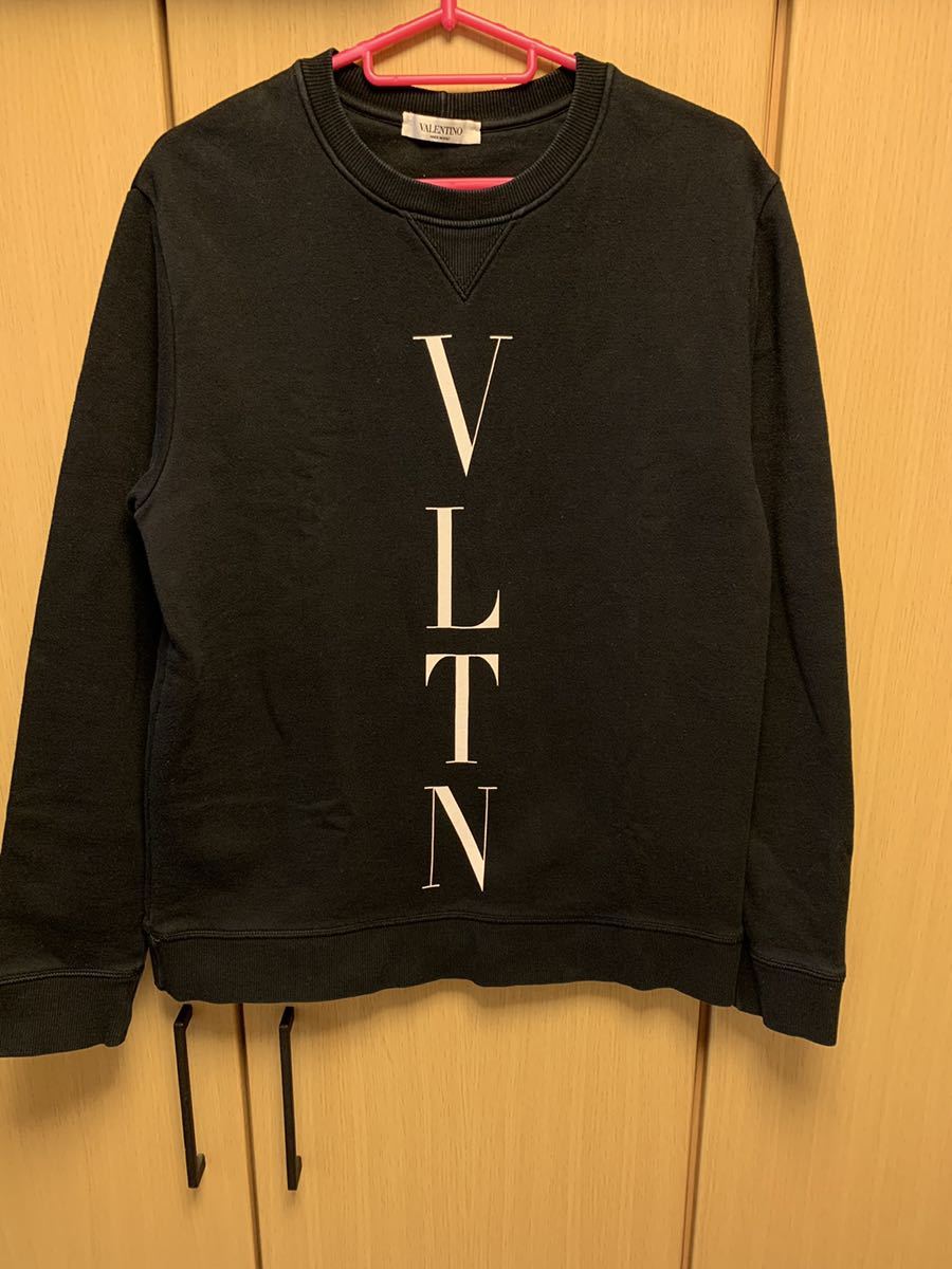 正規 18AW VALENTINO ヴァレンティノ 縦 VLTN ロゴ クルーネック スウェットシャツ 黒 XS PV0MF09N3TV_画像1