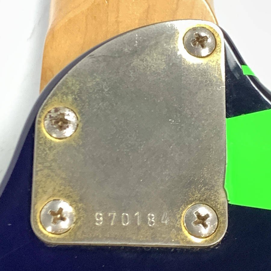 STタイプ エレキギター リアピックアップDIMARZIO DP153搭載 ジョイントプレートにシリアルNo.970184の刻印あり 青系★現状品【TB】の画像8