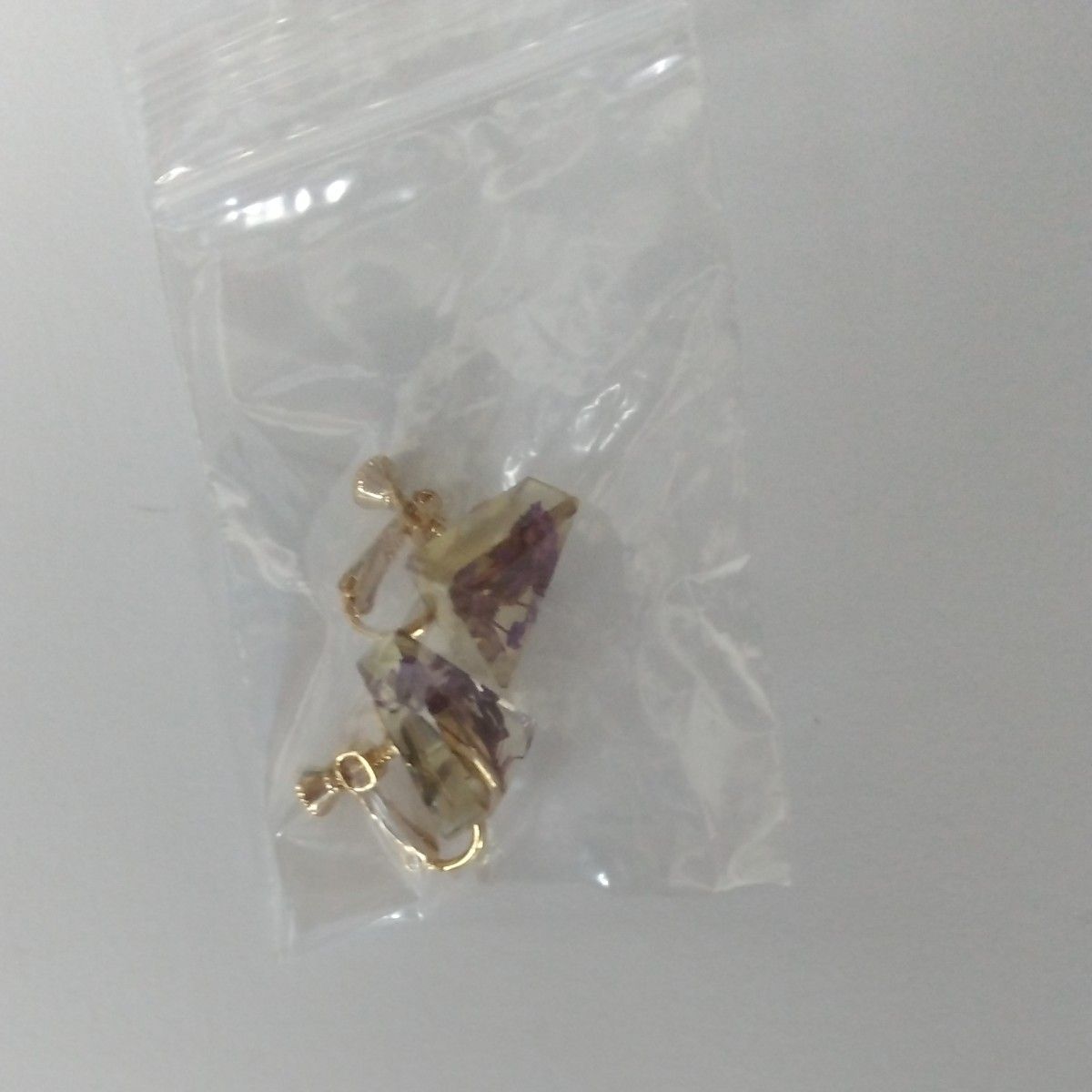 【最低価格】イヤリング 紫の花