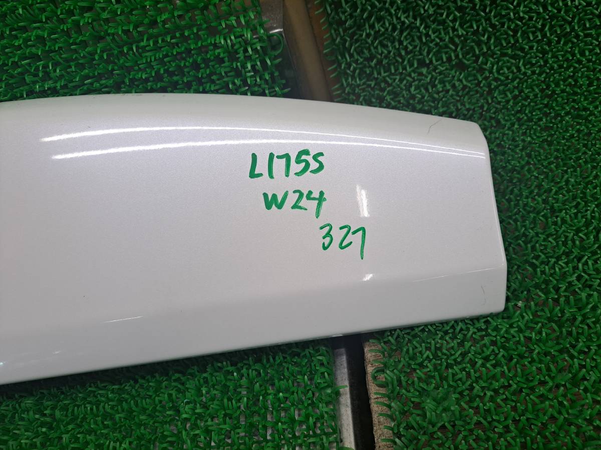 327　ダイハツ　ムーヴカスタム　L175S/L185S　リアスポイラー リアゲートスポイラー リアウィング ハイマウントストップランプ W24/パール_画像4