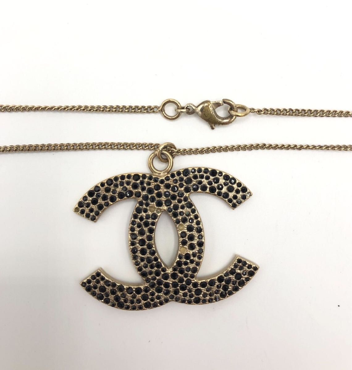CHANEL シャネル ビックココロゴ ブラックラインストーン CHANEL シャネル ビックココロゴ ブラックラインストーン