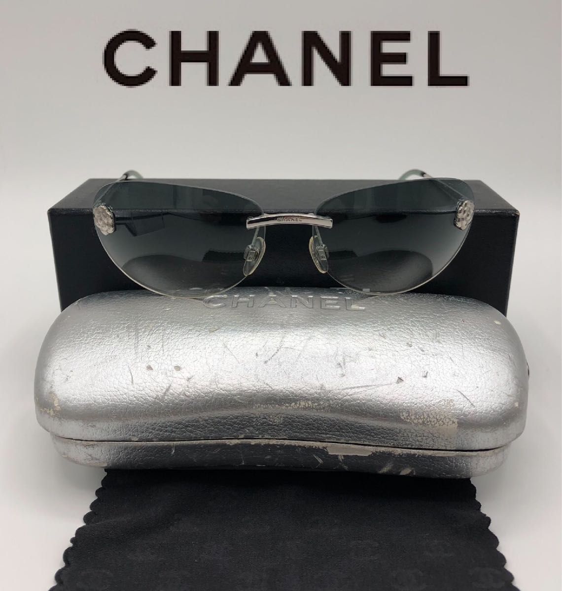 CHANEL シャネル　カメリア　サングラス　c124 薄グリーングラデーション